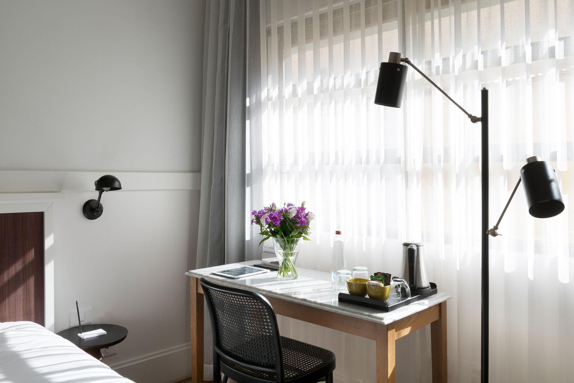 Lily & Bloom Boutique Hotel Tel Aviv Exteriör bild