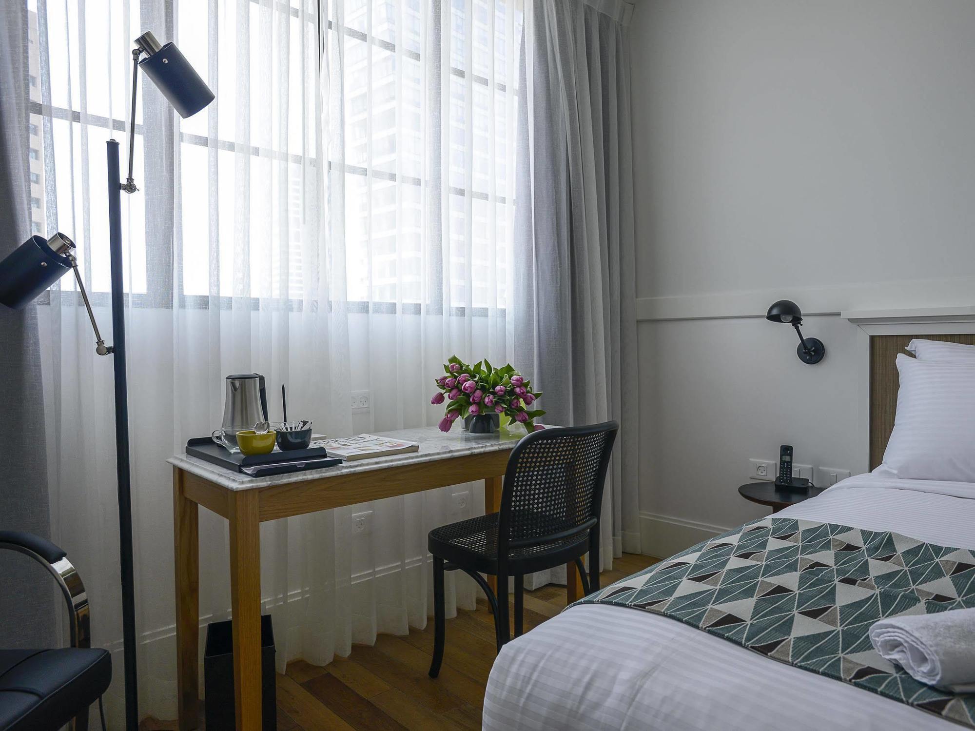 Lily & Bloom Boutique Hotel Tel Aviv Exteriör bild